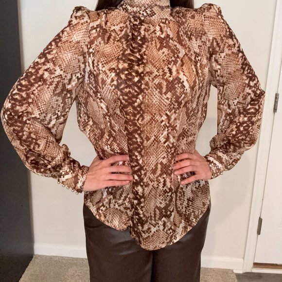 Blusa elegante en estampado animal print - H&M - Picture 2 of 6